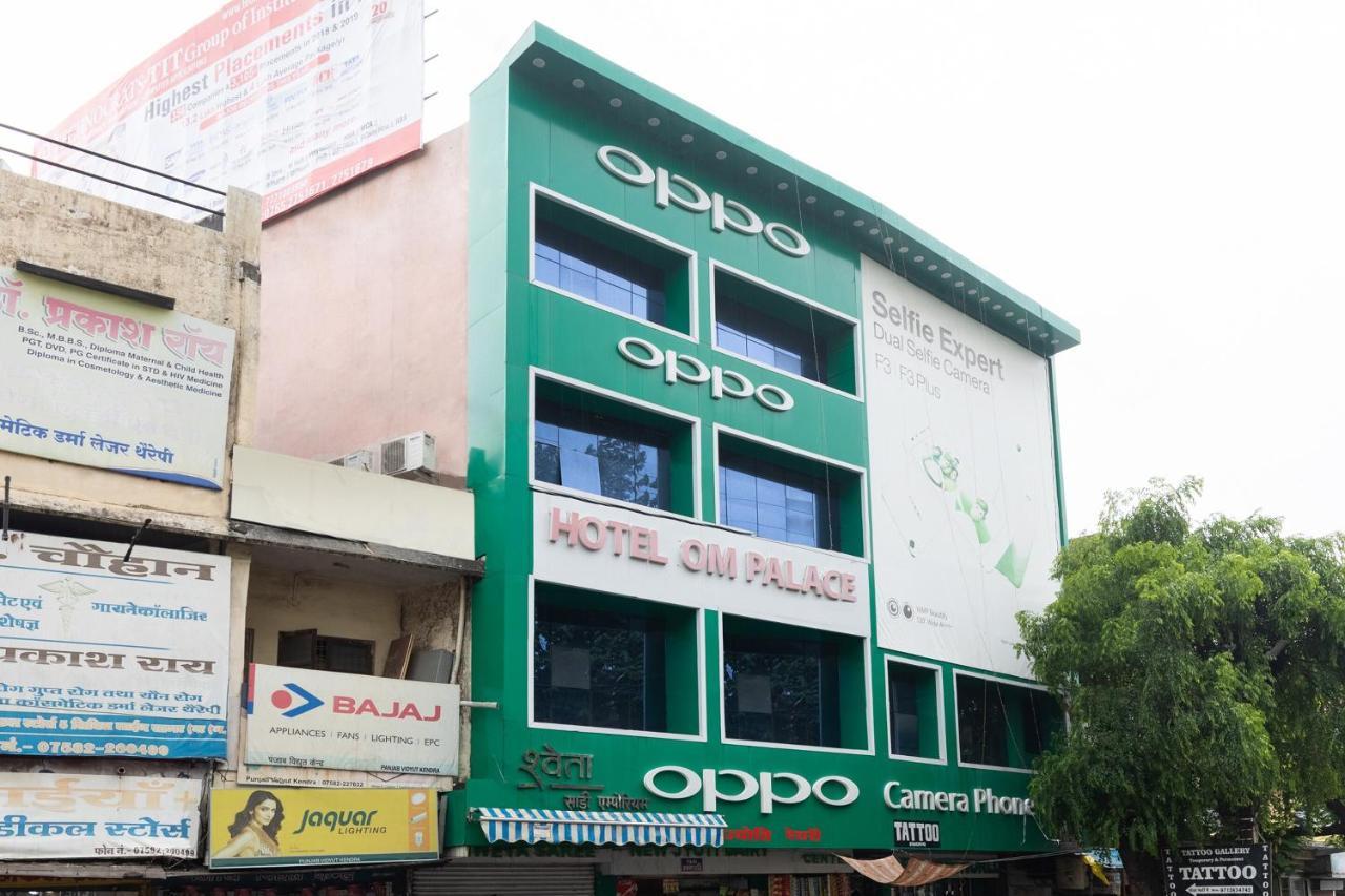 Oyo 45301 Hotel Om Palace Sāgar Kültér fotó