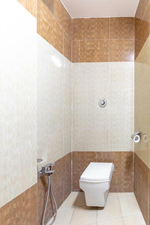 Oyo 45301 Hotel Om Palace Sāgar Kültér fotó