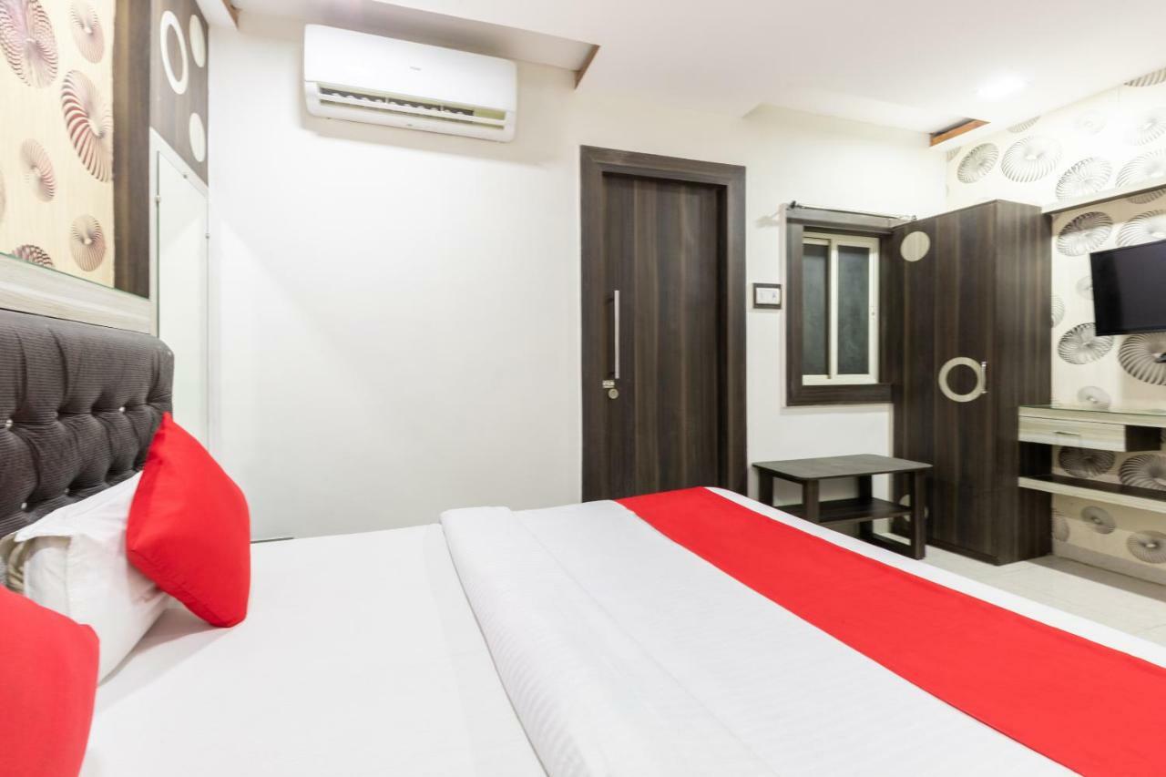 Oyo 45301 Hotel Om Palace Sāgar Kültér fotó